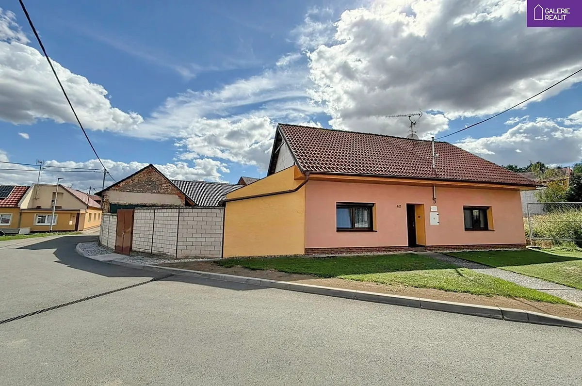 Prodej rodinného domu 86 m², pozemek 270 m²